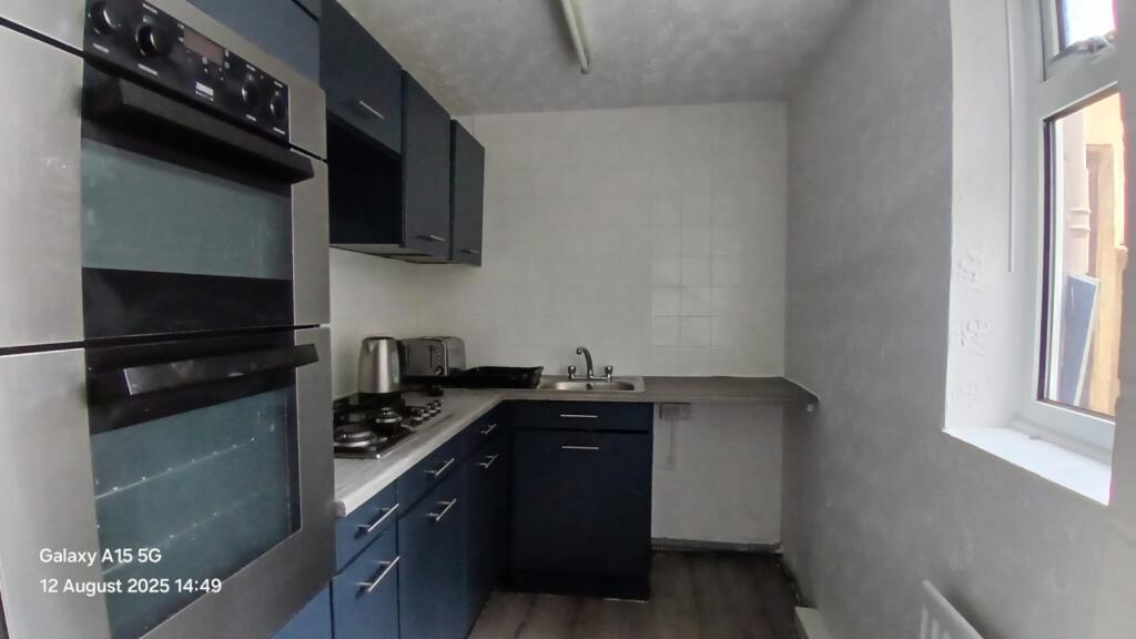 23 Coleridge road 12.08 (37)