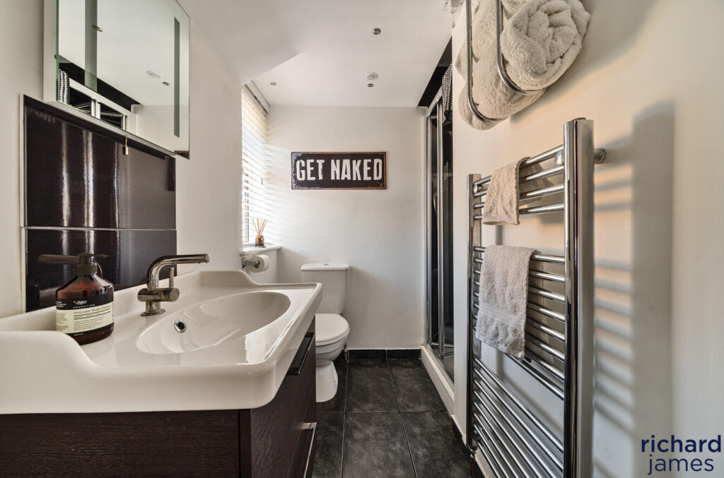 d9e1968f90964e9ca15994f7e1c8ef5f