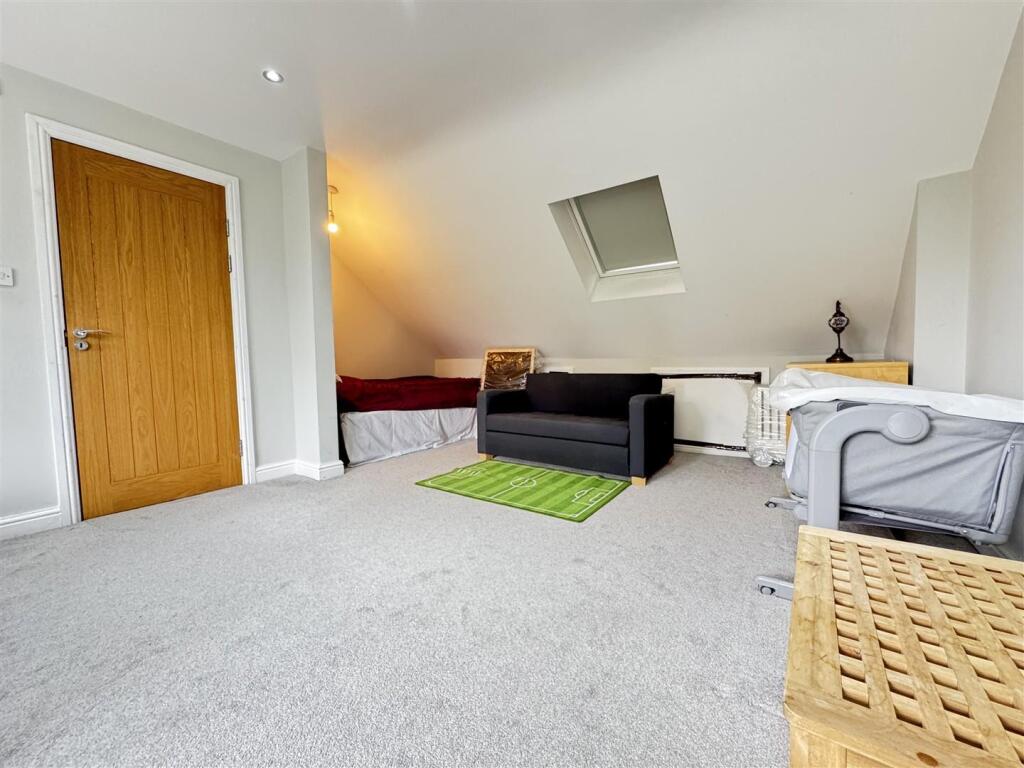 IMG_1714 (Large).JPG