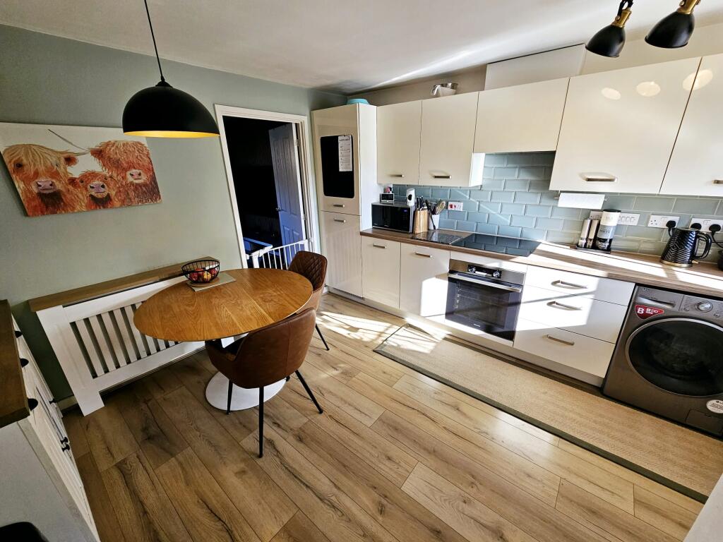 df53538c-4c00-4e30-86d3-6f904b30c28e