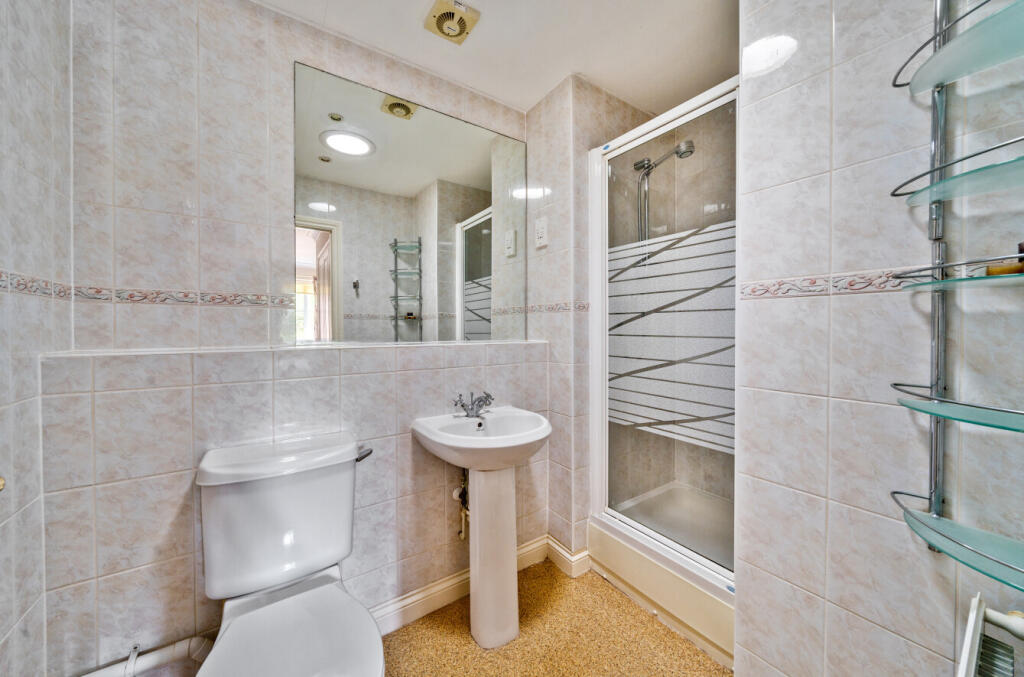 1318091-11-686401...