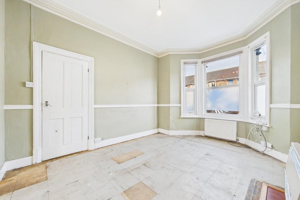 CAM01085G0-PR0528...