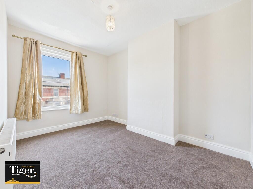 CAM03440G0-PR0330...