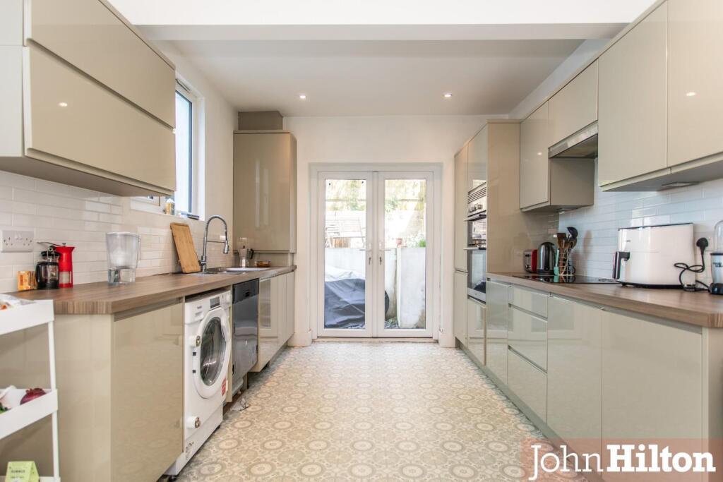 Whippingham Road-15.jpg