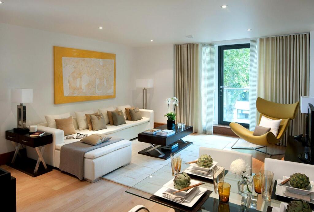 361-365  Chiswick High Road, W4