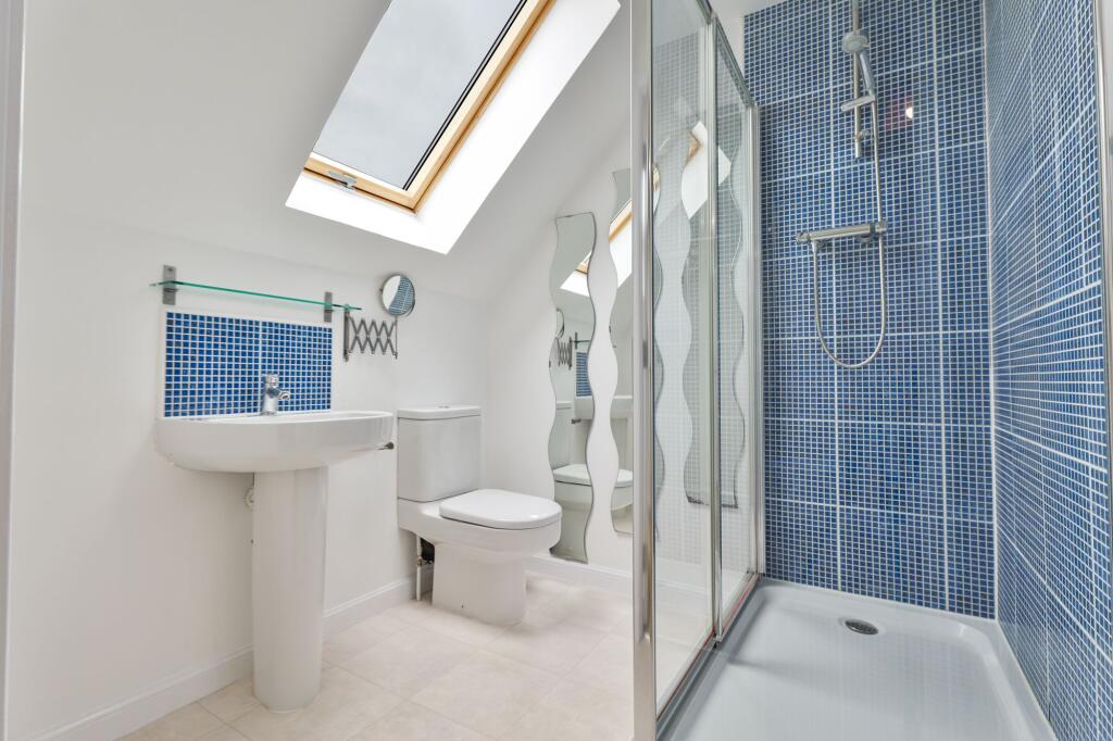 Ensuite Shower Room in Primary Bedroom