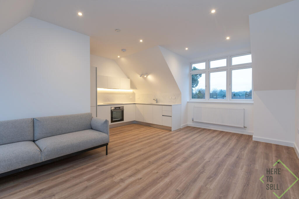 369 Green Lanes, London, N13 4JH-5 - Copy