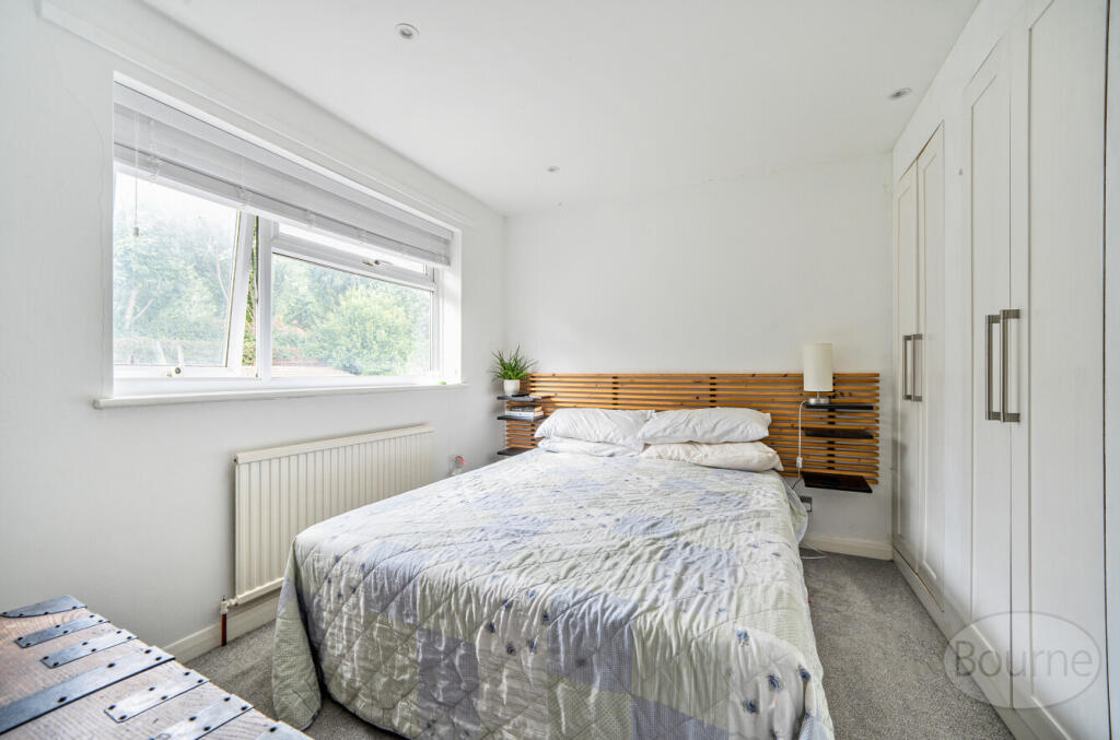 79efebcb-16a6-4e5...