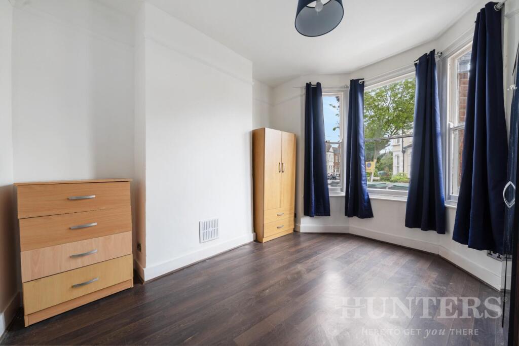 61 Fairbourne Road N17 6TP-1.jpg