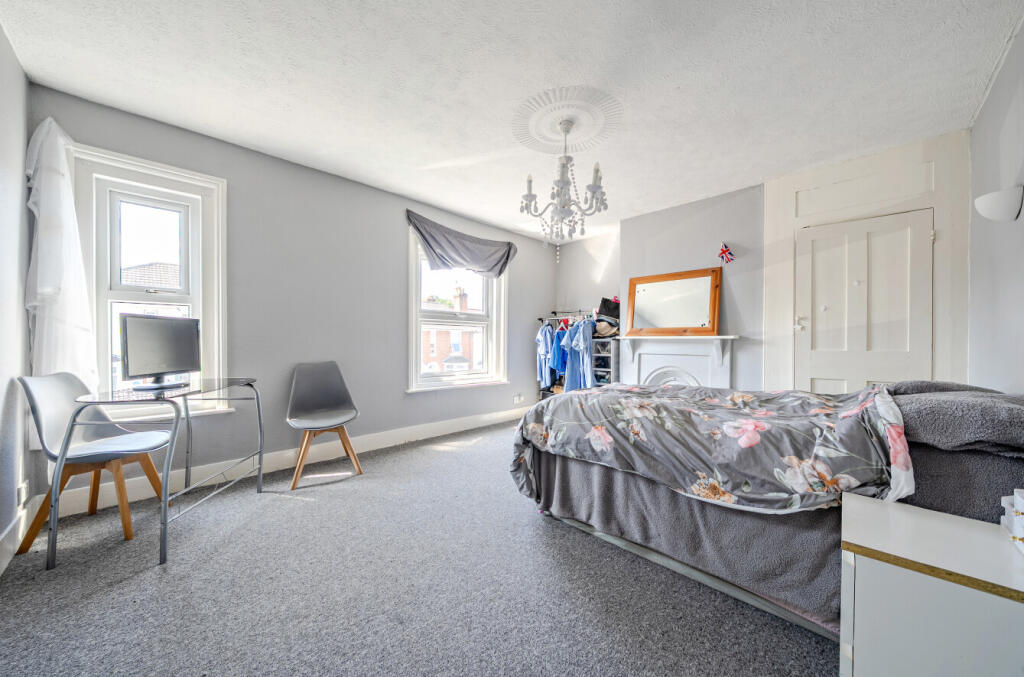 1344758-13-68a847...