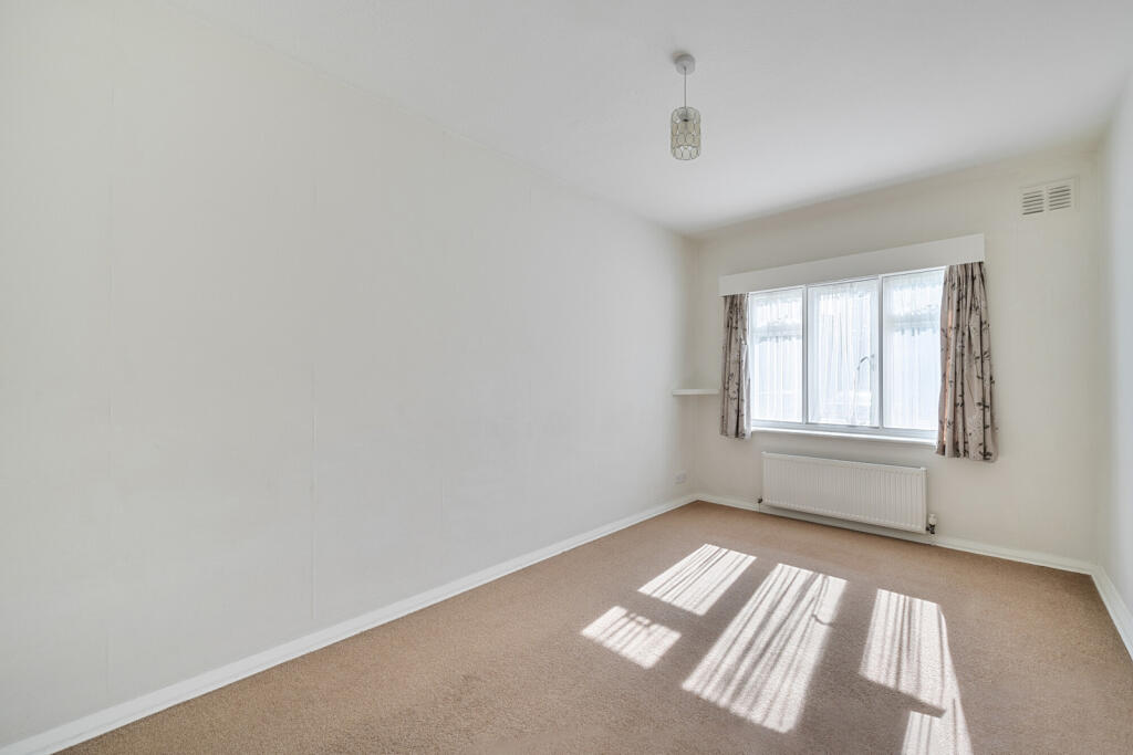 1325583-8-6870cec...