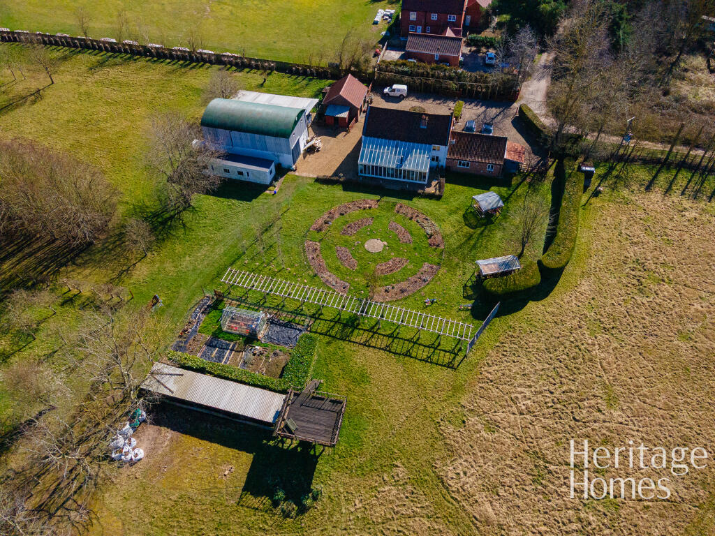 DanPropertyArielPhotography-ParkFarmBarn-TP00783-1