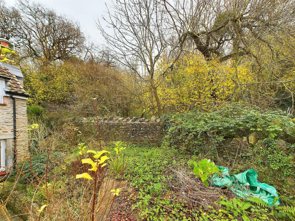15 - Cottage for Auction, Clapton-in-Gordano.jpg