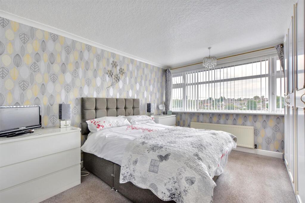 Bedroom One_2.jpeg