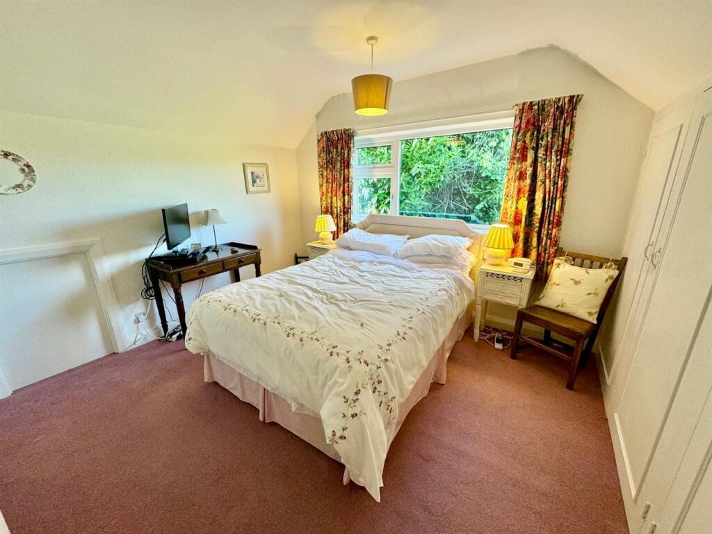 PHOTO-2024-08-23-20-50-49 (14).jpg