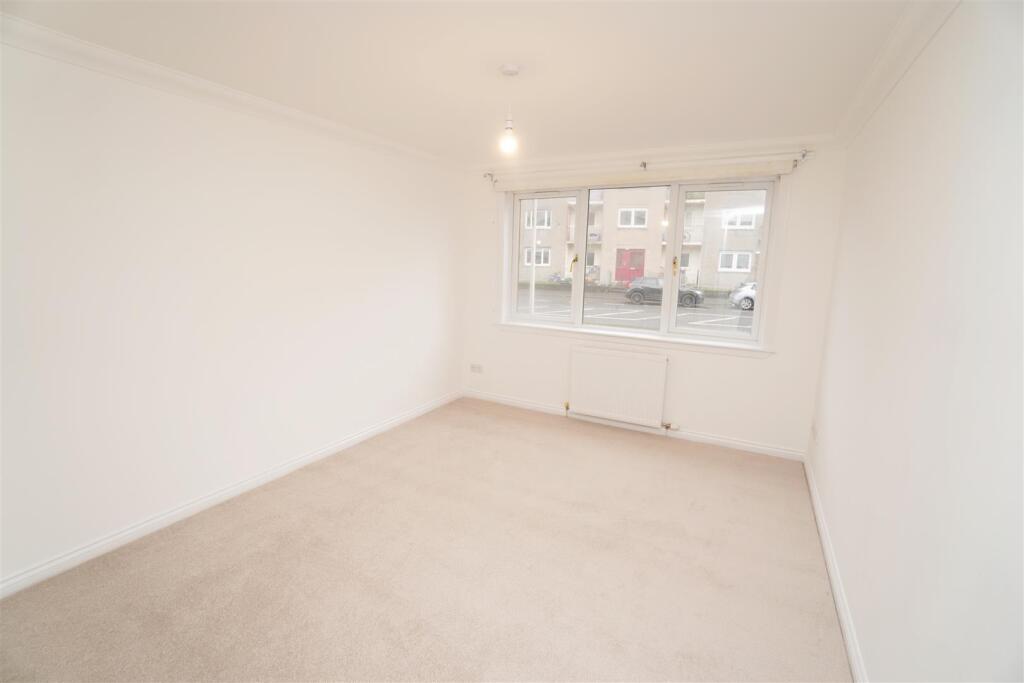 bedroom.jpg