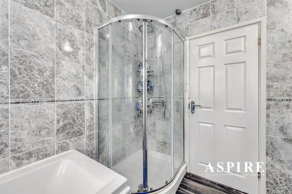 Aspire Estate Agents17.jpg