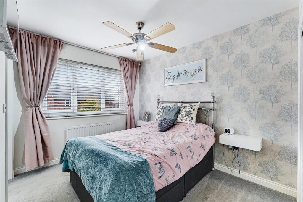 12 Atherton Drive-11.jpg