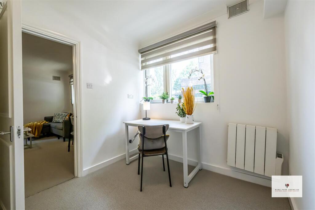 Devonport 2-011 HR - HPA.jpg