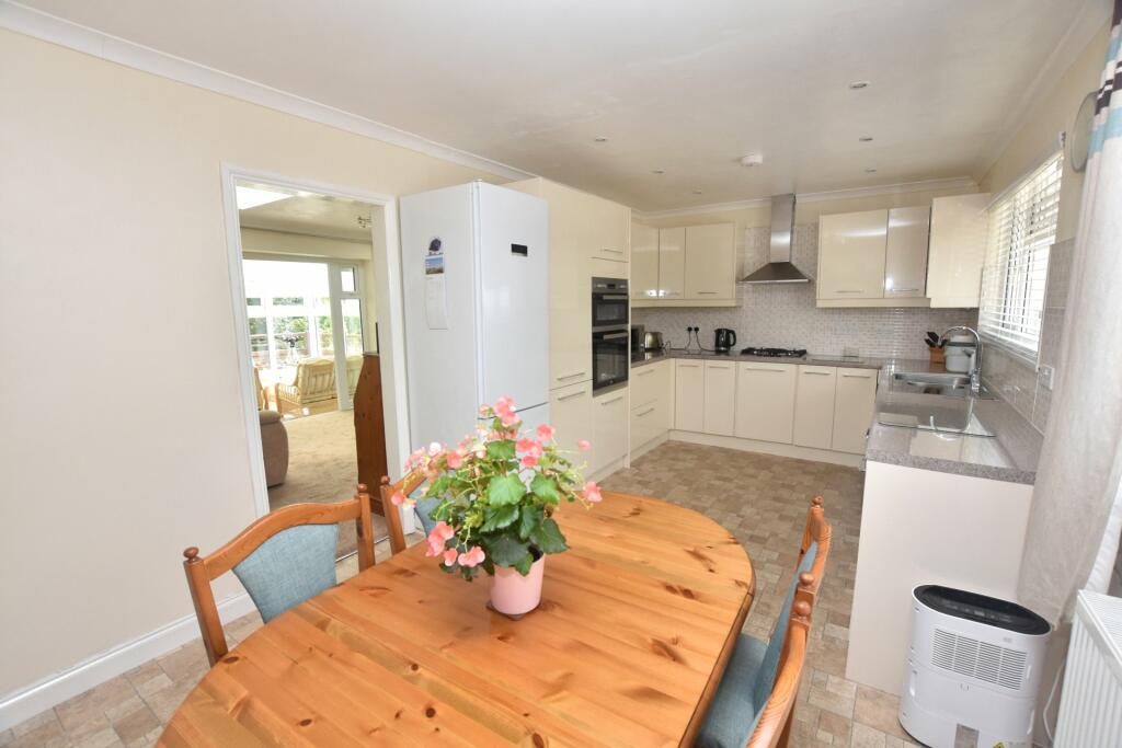 Kitchin/Dining Room