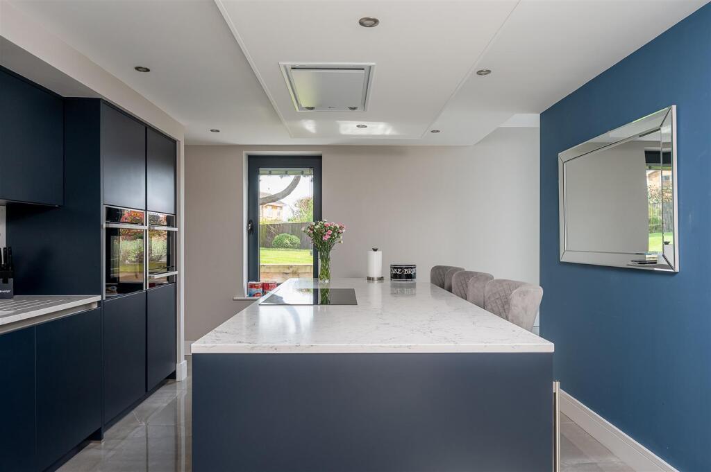 Kitchen Breakfast Room