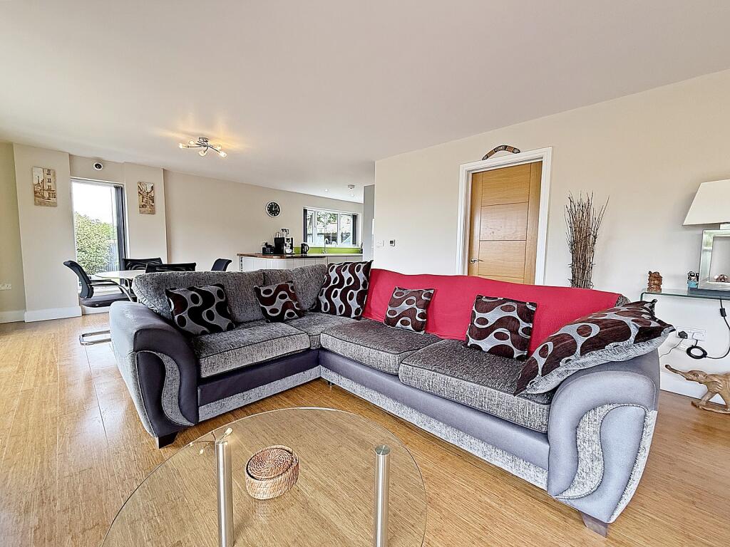 Kitchen/Diner/Living Room