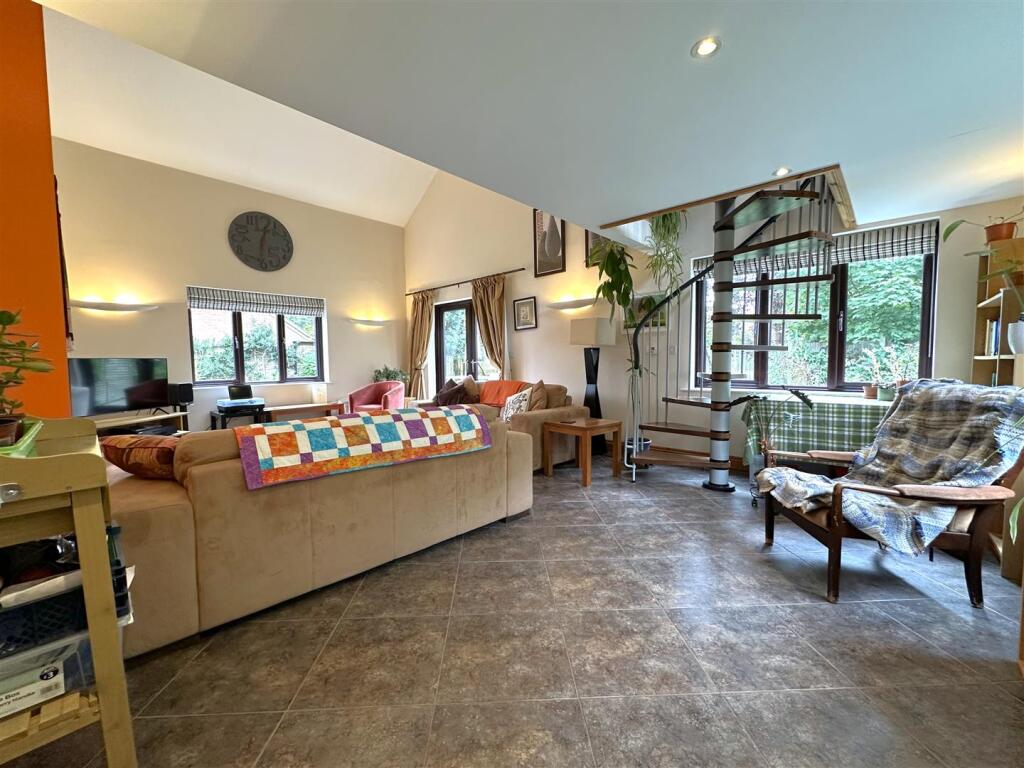 Large Family Room With French Doors 121