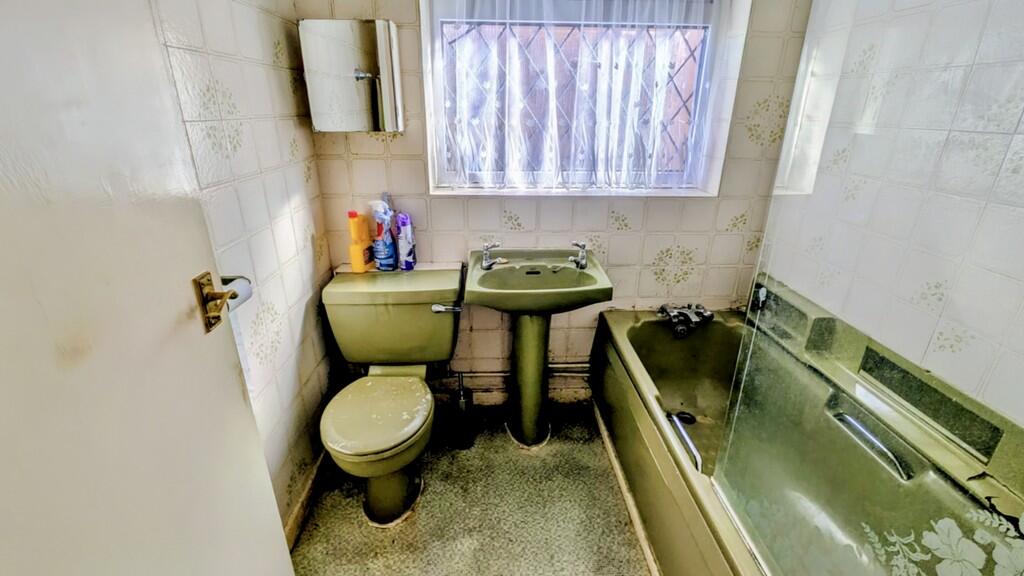 PXL_20250908_0846...