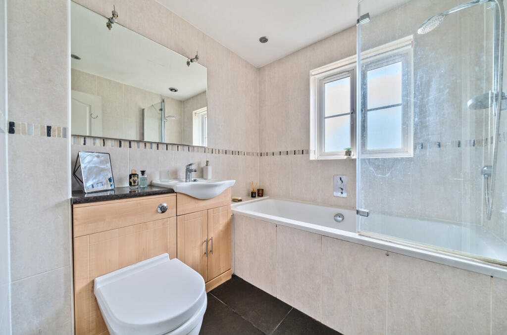 17-6821f7c5c997f-...