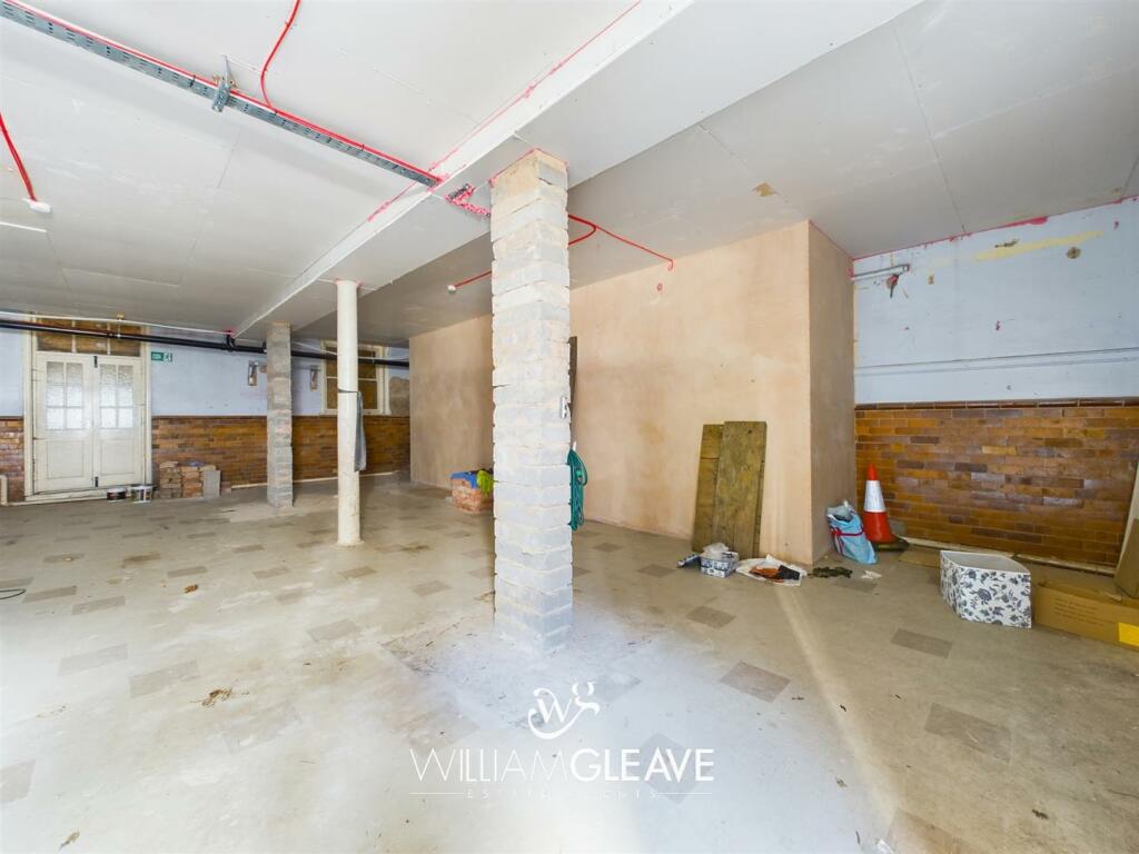 CAM01392G0-PR0073-ST