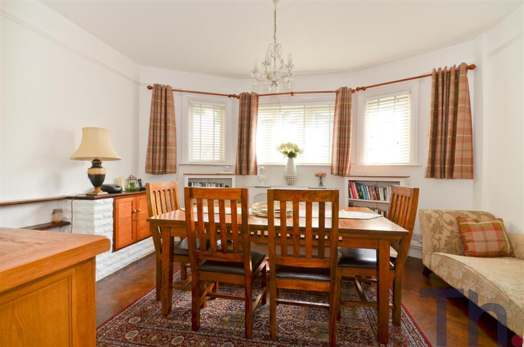 Dining Room.JPG