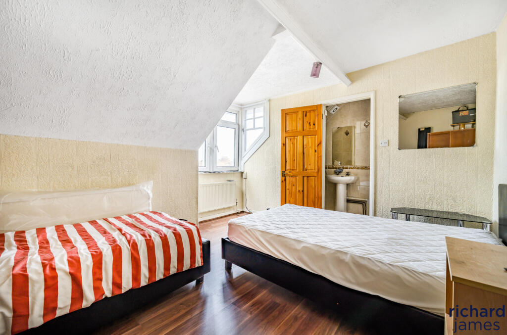 2d5bcc7a-c1c9-4a0...