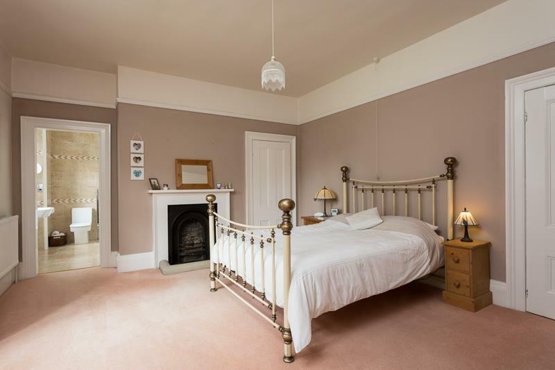 Principal Bedroom Suite