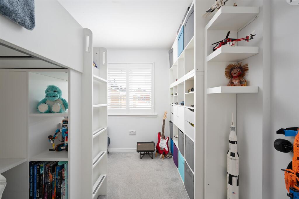 16DundonnellWay015.JPG