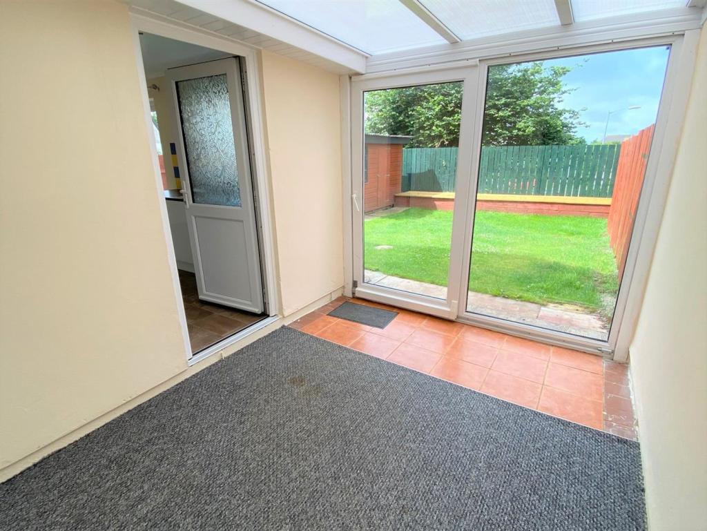 130 Kingsley Court Conservatory