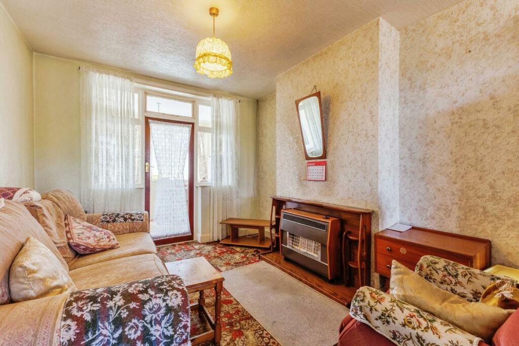 6R1A4661-HDR.jpg