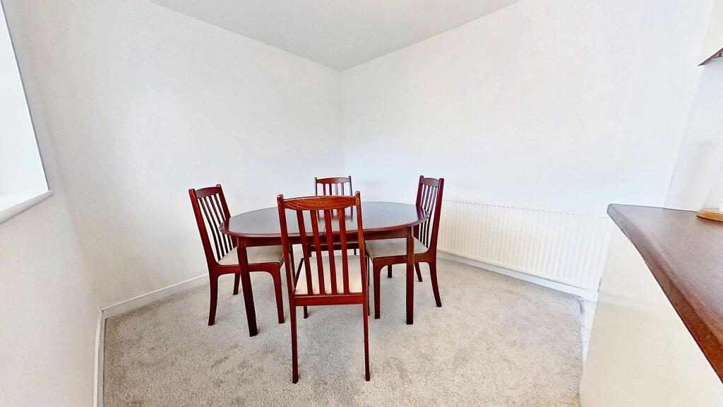 Fitted Kitchen/Dining Room