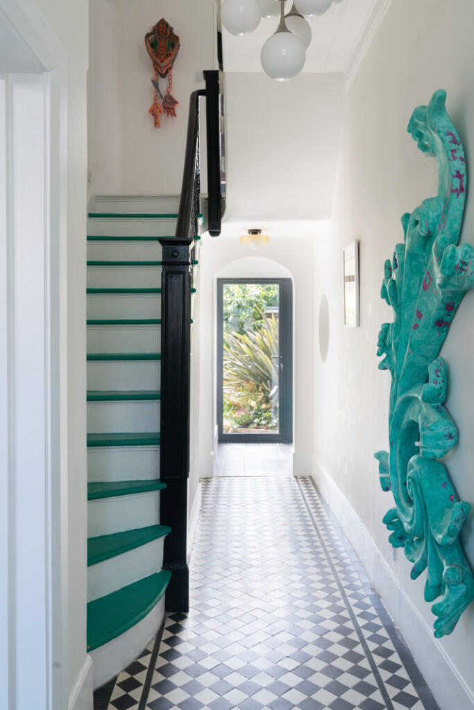 295881 - ST-MARY-ROAD-E17-005.jpg