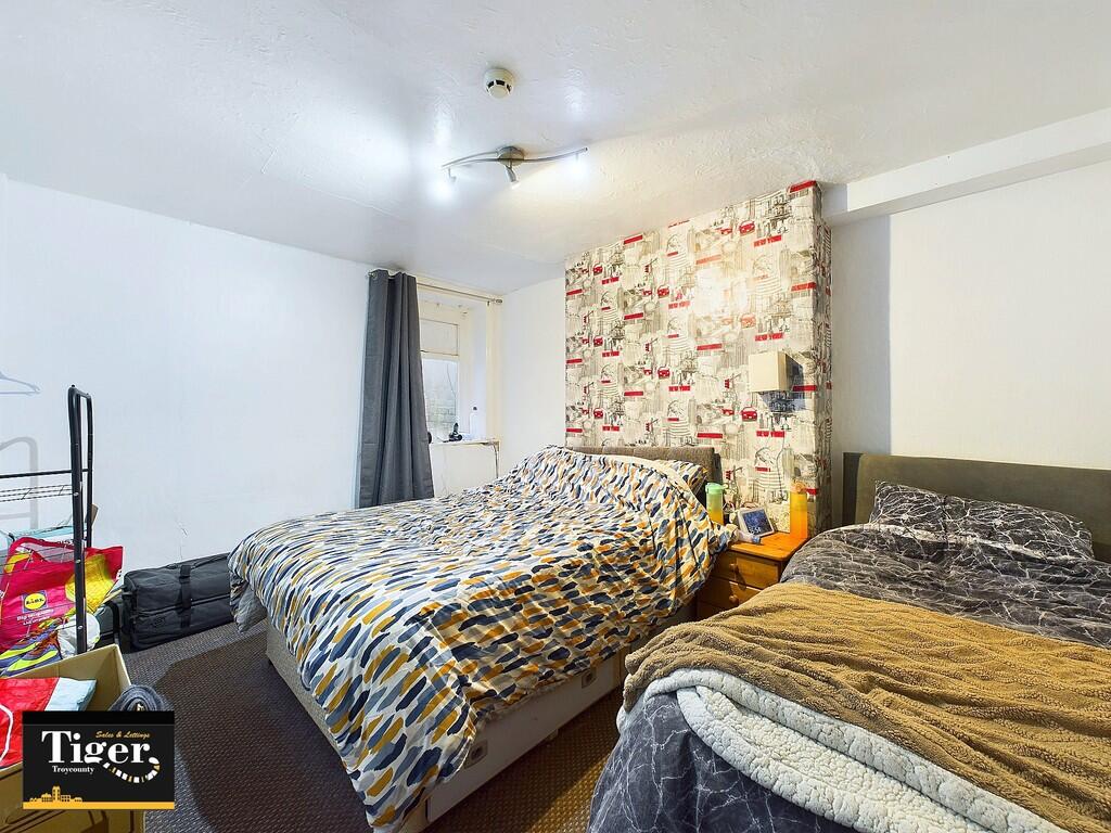 CAM03440G0-PR0256...