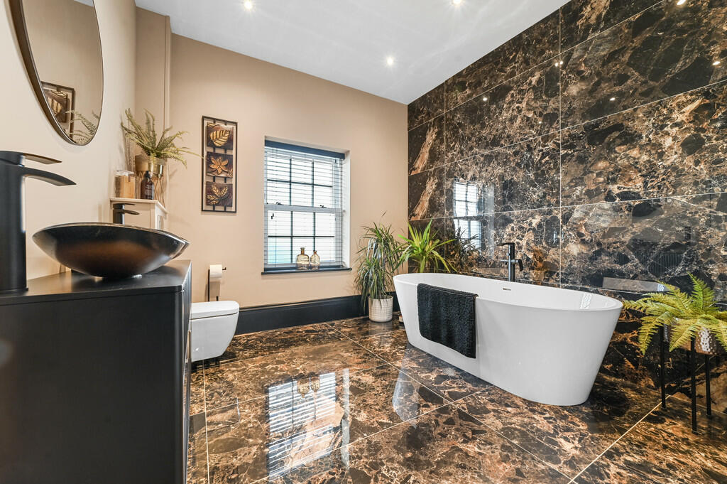 PT-FC(COL)-67AChe...