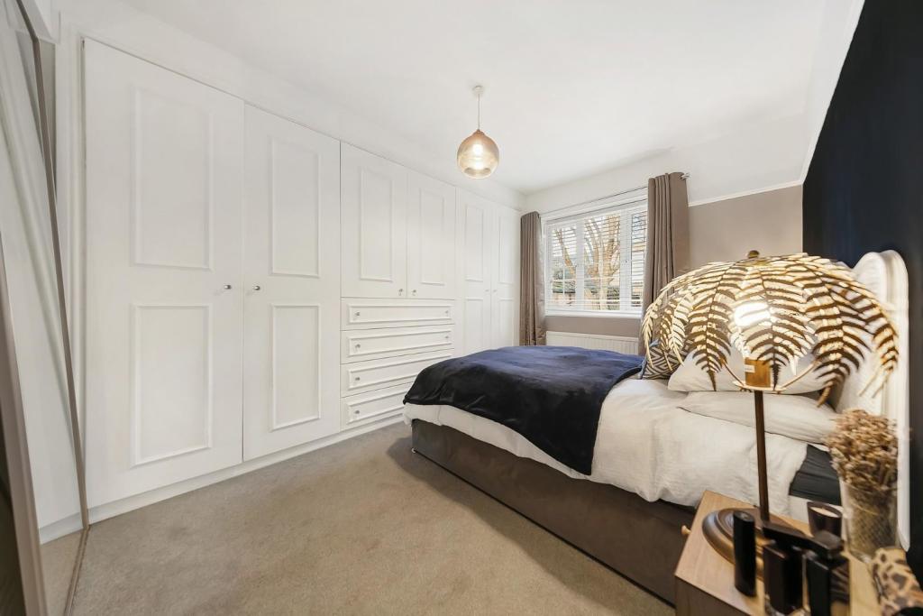 Principal Bedroom.jpg