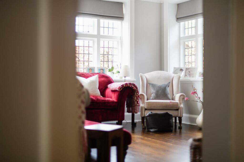 THE LODGE LIFESTYLE- (6).jpg