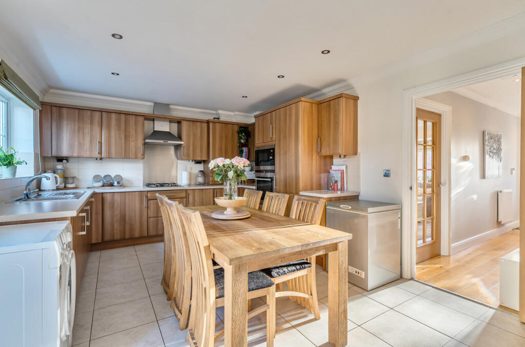 1362189-7-68e4189...