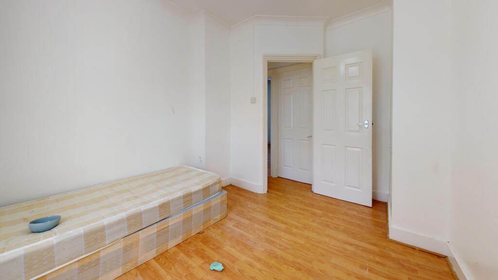 15 Peabody Estate, Lordship Lane, Tottenham, London, N17 7QJ