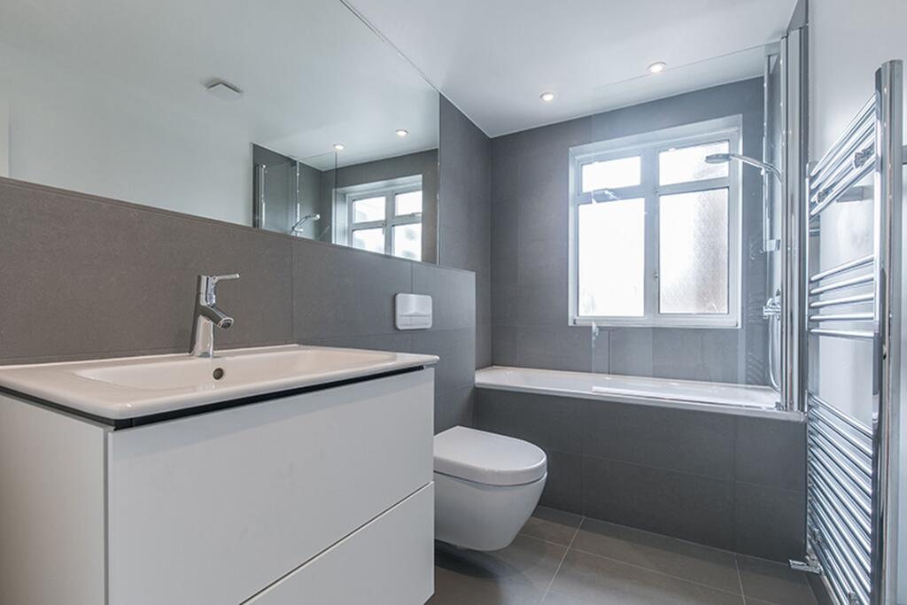 bathroom (example)