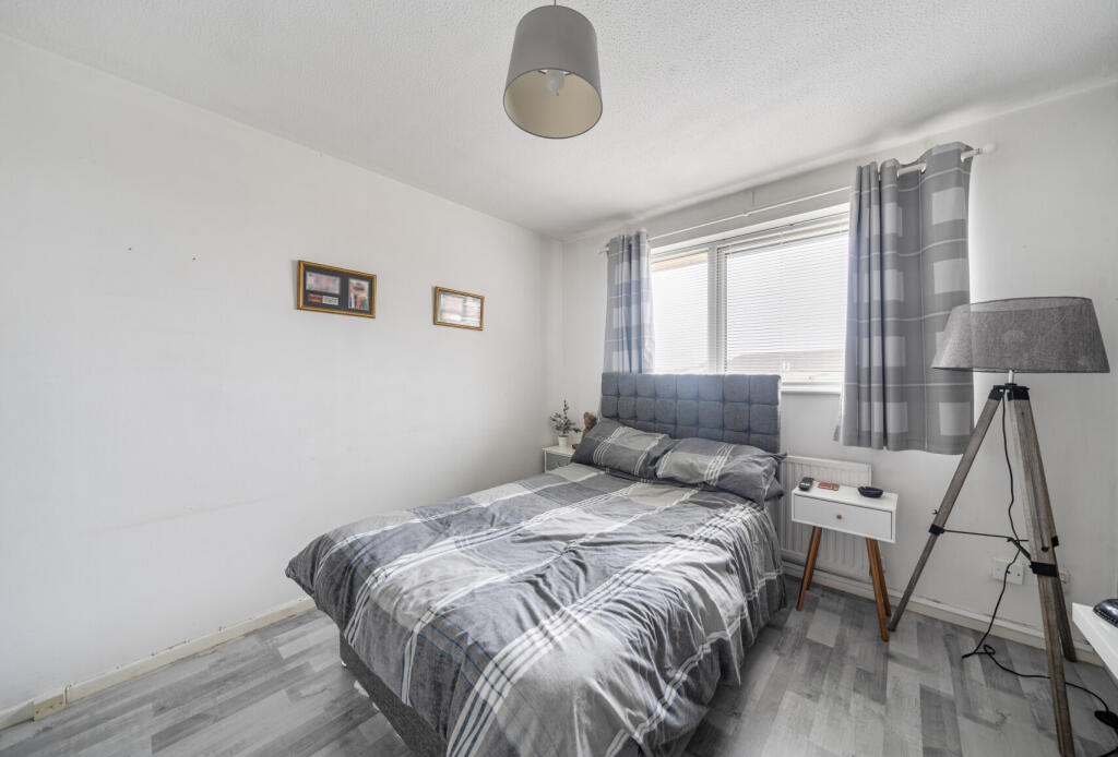 1332208-20-68907a...