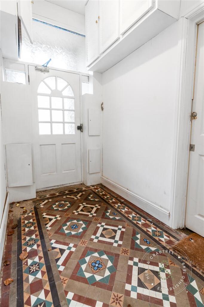 Kelvin Road, Roath, Hern Crabtree (23).jpg