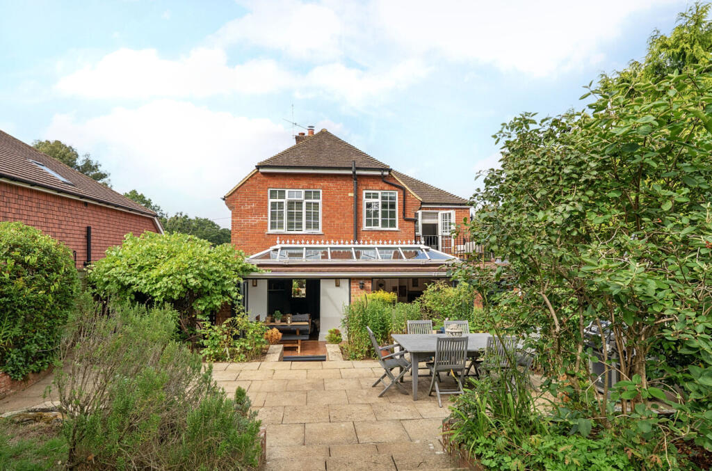 1327928-31-6883af...