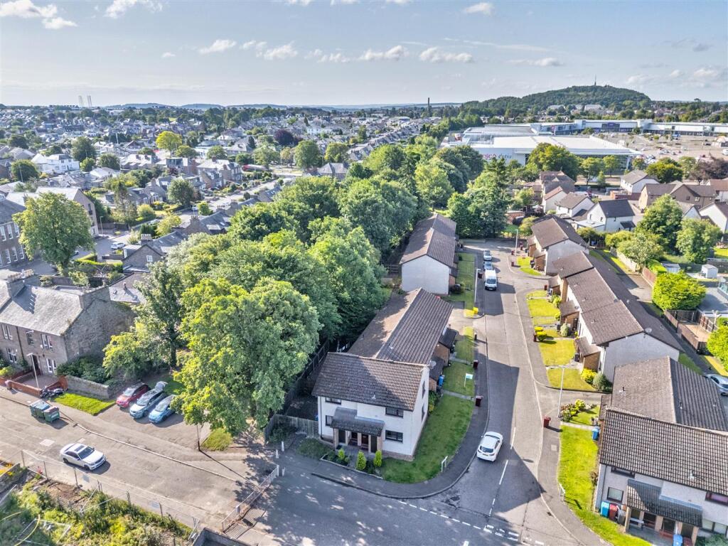 2 West School Road Dundee-3.JPG