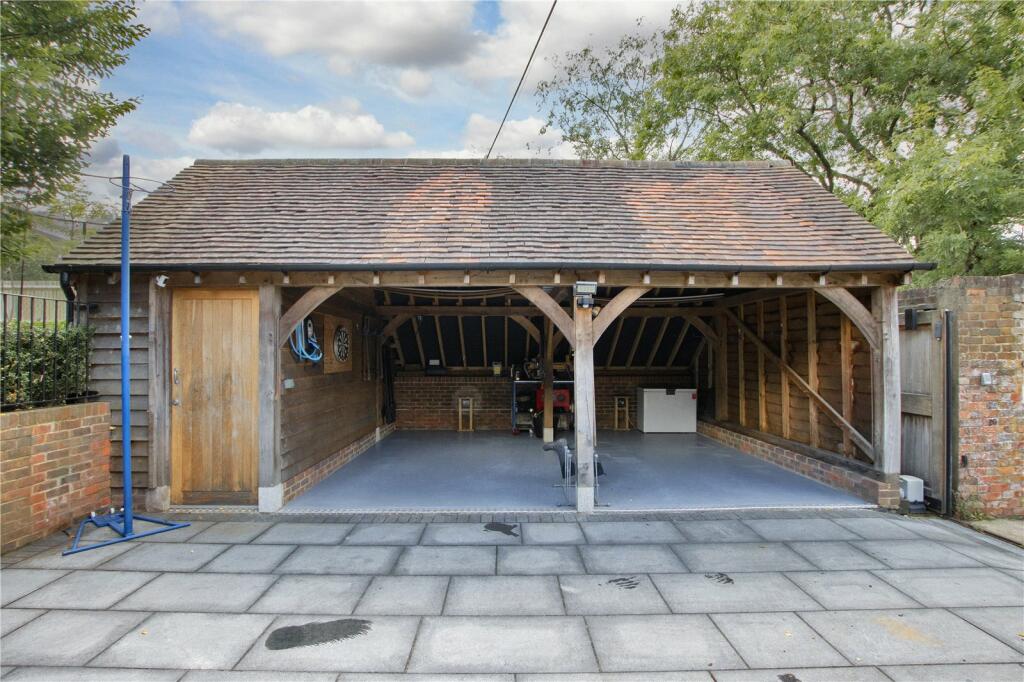 Carport